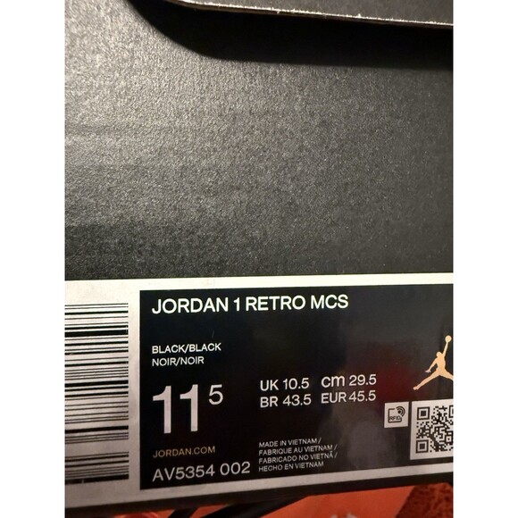 Air Jordan Men\'s Nike 1 Retro MCS Sneakers SC4 Triple Black AV5354-002 Size 11.5 main image 9